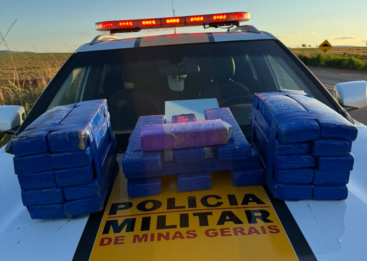 PM Rodoviária apreende 29 barras de maconha na MG-188 em Vazante