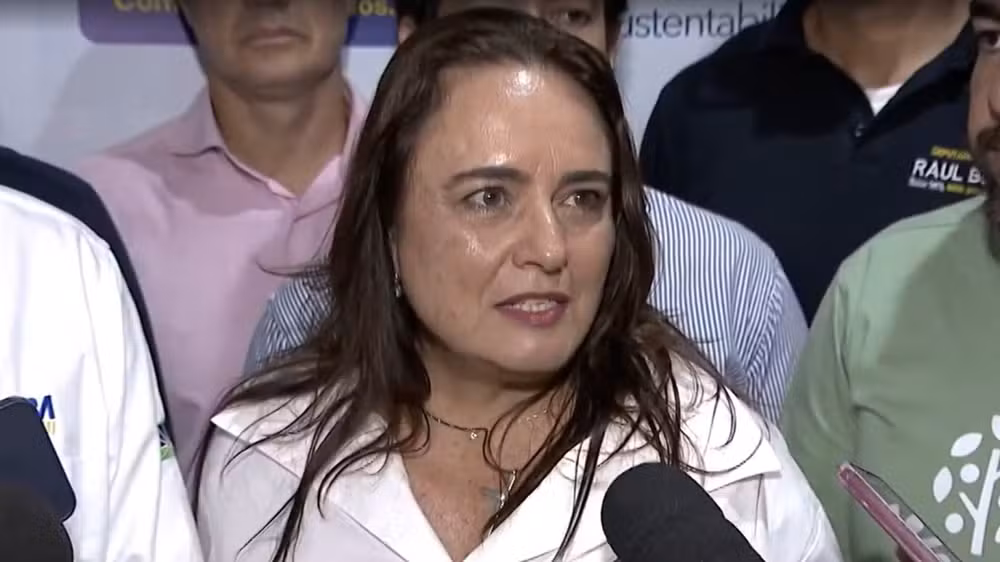 Justiça determina prisão preventiva de coordenadora do DER-MG por suspeita de corrupção em Uberlândia